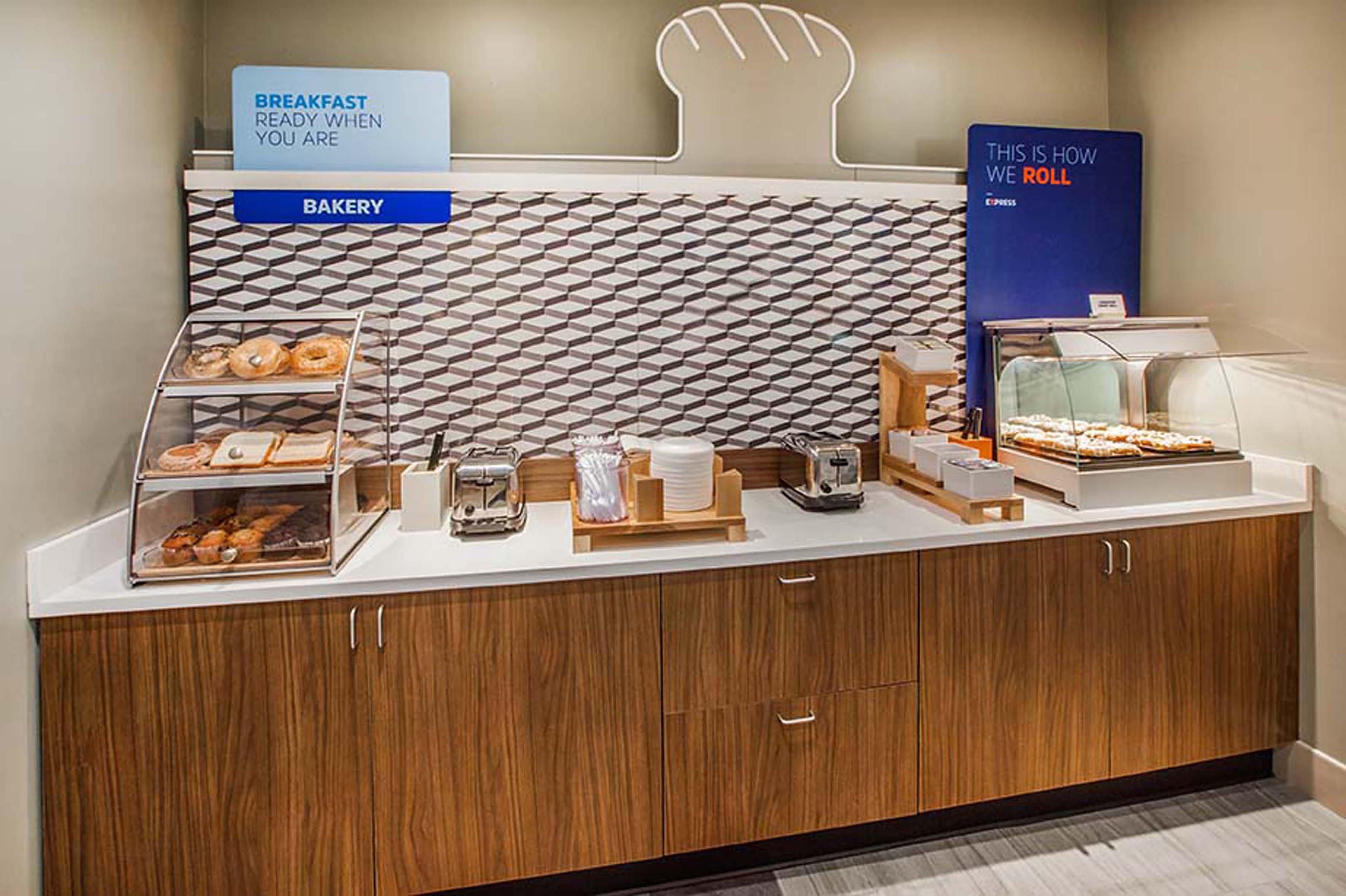 Holiday Inn Express & Suites - Seattle South - Tukwila By Ihg Zewnętrze zdjęcie